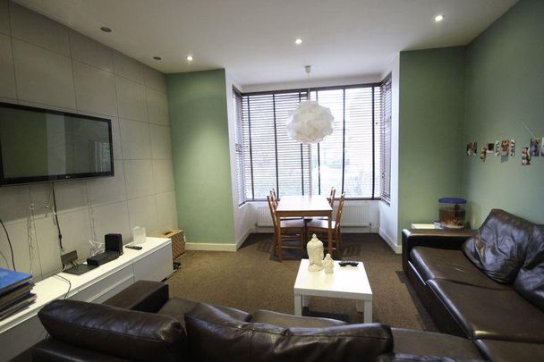 5 bedroom house to rent - Photo 1