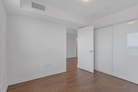For Lease - 275 Village Green Square Unit# 2421, Toronto, Ontario - Photo 3