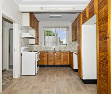 3 Bedroom Home - Photo 6