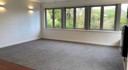 Orakei Four Bedrooms - Photo 3