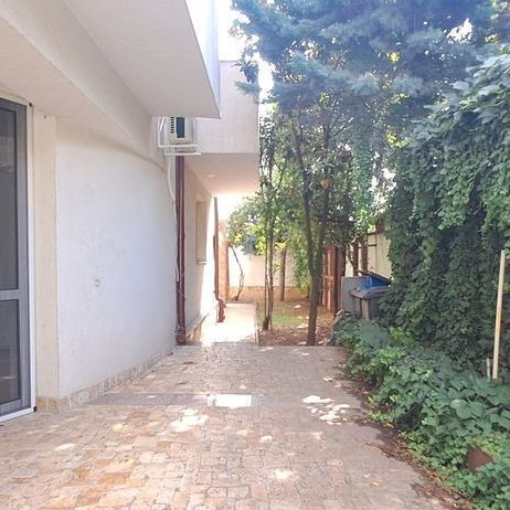 Inchiriere vila | Birou | Rezidenta | Eroii Revolutiei - Fotografie 1