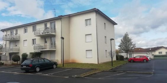 Location Appartement 3 pièces 55m² ST LAURENT SUR SAONE 01750 - Photo 3