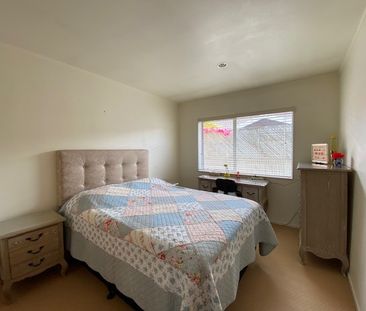 Located at Pakuranga 3 bedrooms - Photo 4