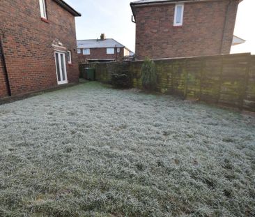 3 bedroom link detached house to rent - Photo 5