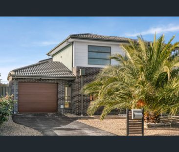 2/11 Parker Street, Pascoe Vale, Vic 3044 - Photo 3
