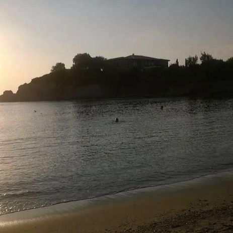 Διαμέρισμα για ενοικίαση Μαύρο Λιθάρι (Ανάβυσσος) - Photo 2