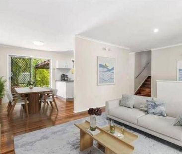 Family friendly Brick home with modern comfort - Photo 1