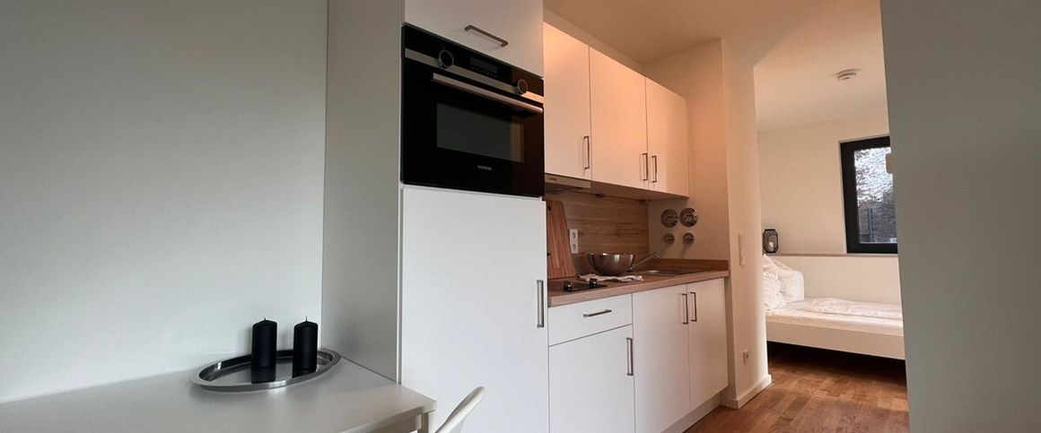 Köpenicker Str. 102: LUXUS 2-Zi-Whg + SÜD-Terrasse - per 01.12.25 - Foto 1