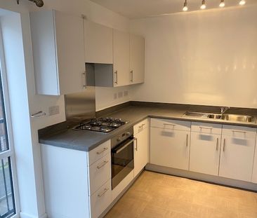 The Risings, Old St Mellons - Photo 5