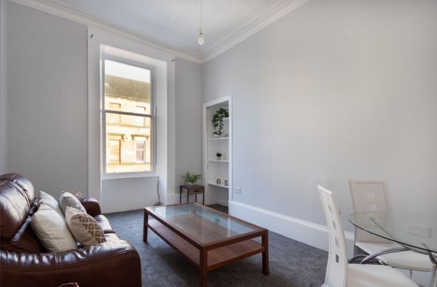 2 Bed Flat, Victoria Road, G42 - Photo 1