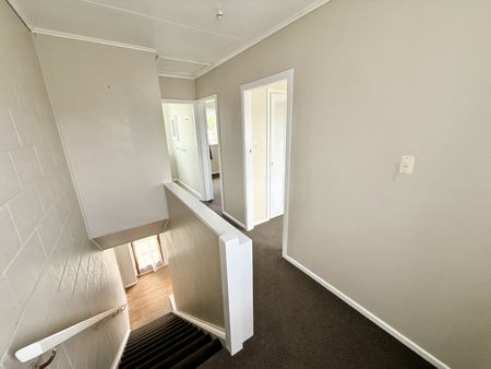3/48a Merton Street, Trentham - Photo 3