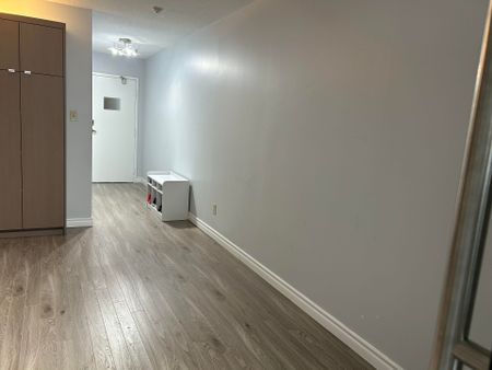 For Lease - 633 Bay Street Unit# 1204, Toronto, Ontario - Photo 2