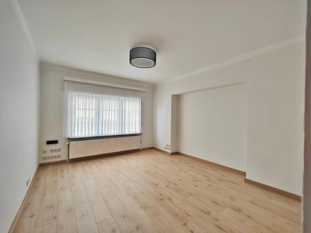 Villa - à louer - Photo 2