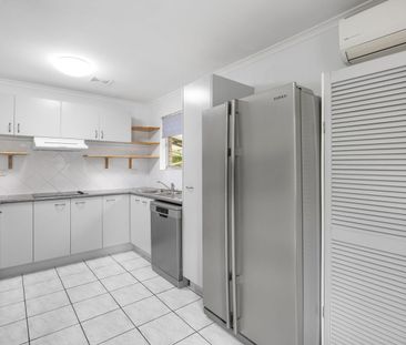 12 Janderra Street, Buderim, Qld 4556 - Photo 3