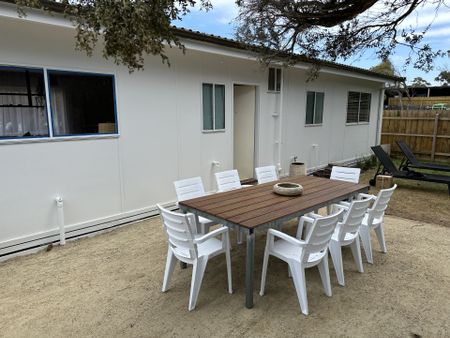 PRACTICAL LIVING. - Photo 5