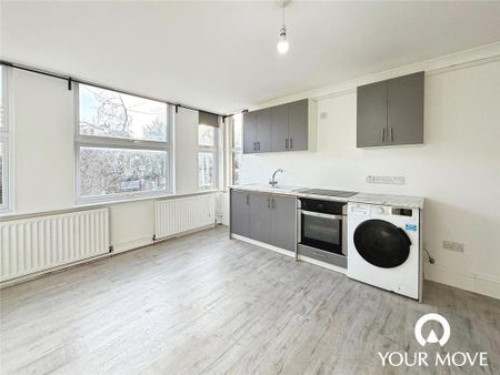 3 bedroom flat to rent - Photo 5