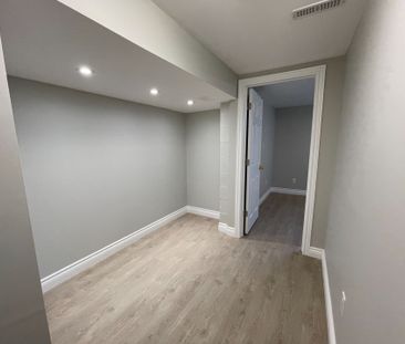 For Lease - 334 Stevenson Road Unit# Lower, Oshawa, Ontario - Photo 1