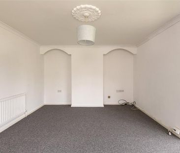 3 bedroom end of terrace house to rent - Photo 6