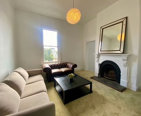 Carlton North - Photo 1