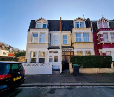 Studio to rent - Photo 5