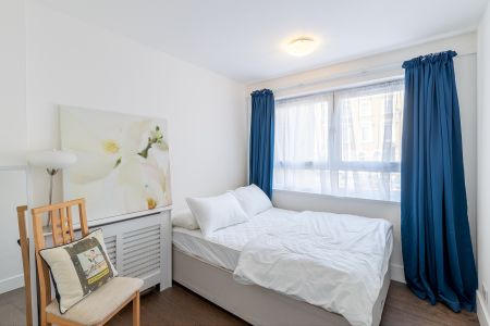 Walham Green Court, Fulham, London, SW6 - Photo 3