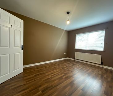 17A Westway Hill, Belfast , BT13 3NZ - Photo 5
