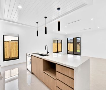 Stunning Brand new house in Weir Views!!! - Photo 3