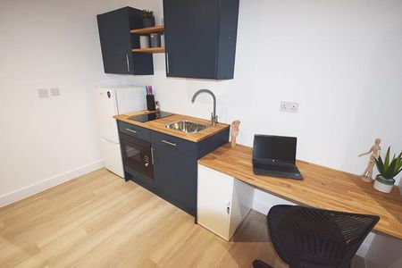 Studio to rent - Photo 5