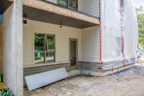 For Lease - 369 Hunter Street Unit# 203, Peterborough, Ontario - Photo 1