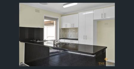 Cozy 3 Bedrooms Living! - Photo 5