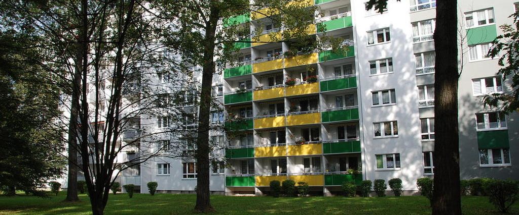 Geräumige 2-Raum-Wohnung mit Balkon - Photo 1