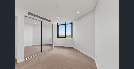 Modern Two Bedroom Apartment with Carspace at the Metro Station - Photo 4