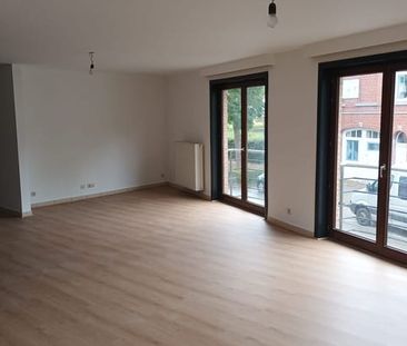 Appartement te huur - Photo 1