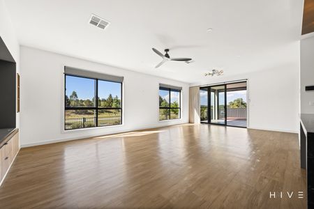 32 Grace Perry Street, Wright ACT 2611 - House For Rent | Domain - Photo 2
