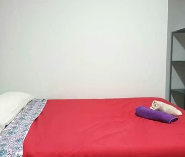 Calle Porvenir, Sevilla, Andalusia 41013 - Foto 4