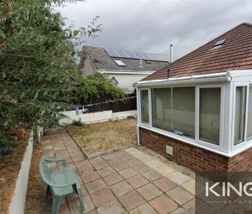 4 bedroom detached bungalow to rent - Photo 4