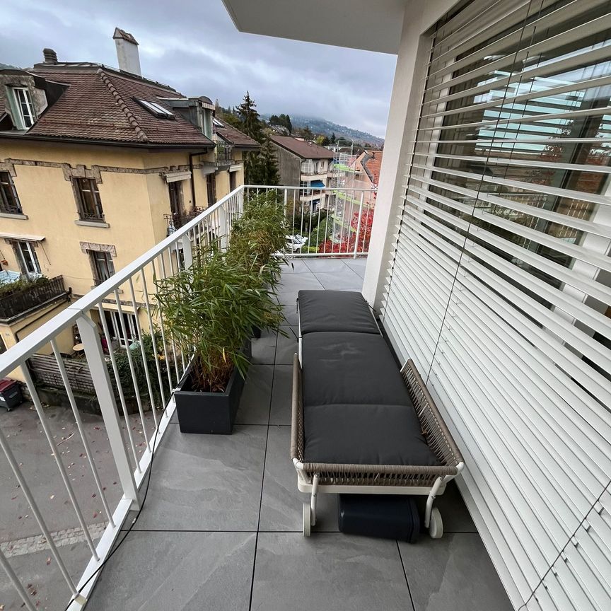 À Louer – Charmant appartement meublé de 2.5 pièces avec balcon - Photo 1