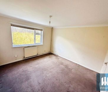 Laburnum Grove, Golcar, Huddersfield, West Yorkshire, HD7 - Photo 1
