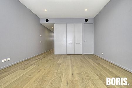 128/45 Eastlake Parade Kingston ACT - Photo 2