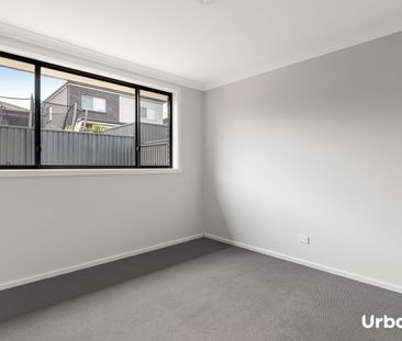 Spacious Family Home in Leppington - Photo 6
