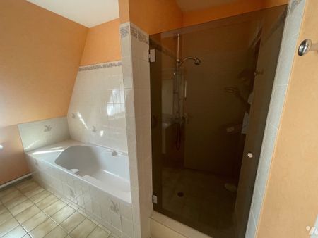 A BLOIS - APPART DE STANDING - Photo 4