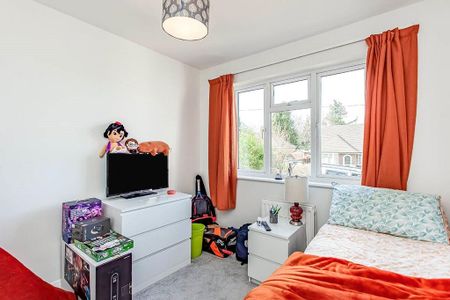 4 bedroom bungalow to rent - Photo 4