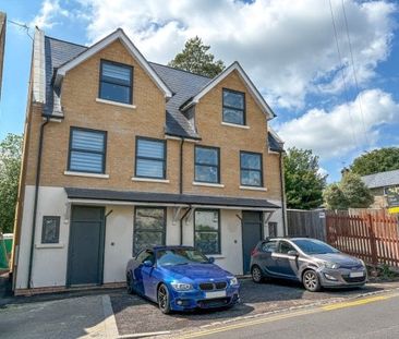 Whitehill Road, Crowborough - Photo 2