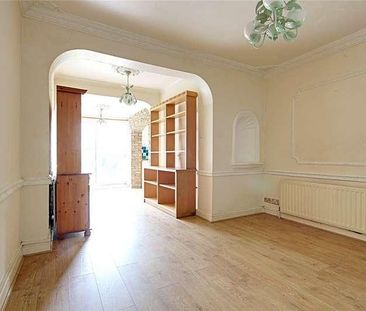 Great Cambridge Road, Waltham Cross, Hertfordshire, EN8 - Photo 2