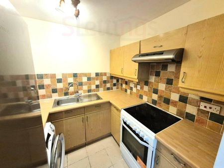 Studio to rent - Photo 2