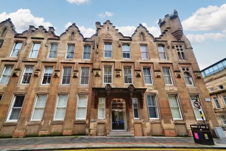 1 bed flat to rent in Ingram Street, Glasgow, G1 1 - Photo 3