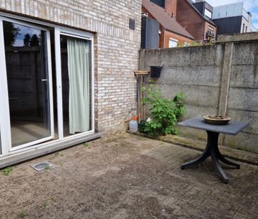 Gelijkvloers appartement, 2 slaapkamers, terras en staanplaats - Photo 3