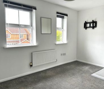2 bedroom semi-detached house to rent - Photo 3