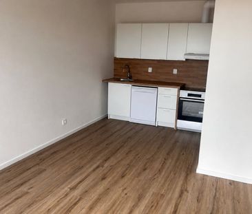 Pronájem bytu 2+kk 38 m² - Fotografie 3