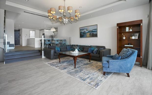 Town House for rent in Sierra Blanca, Marbella Golden Mile - Photo 1